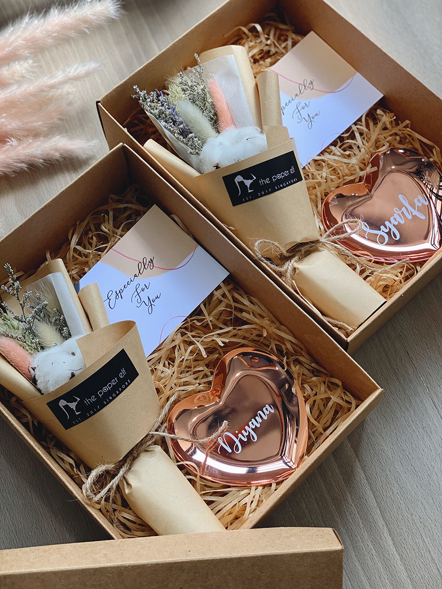 Thumbnail: Heart Dish Gift Box