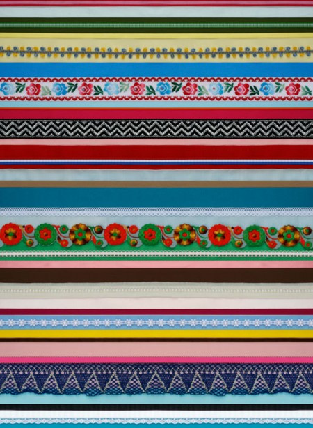 papier-peint-rubans-ribbon-par-studio-ditte_The Collection