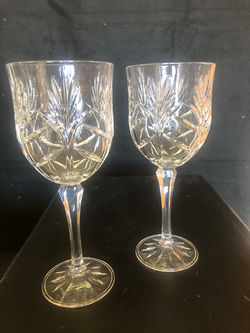 ETCHED TOASTING GLASSES