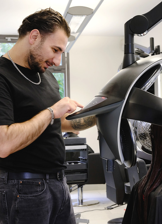 Ungricht-Urdorf-Filiale-Friseur-Salon_DSF6111_edited.jpg