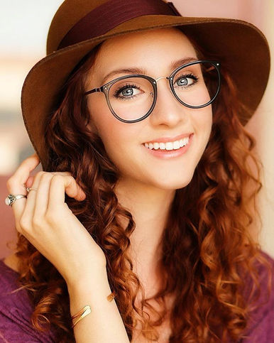 _freshlookphotography _#beautiful  #all Natural Light Headshots !_#call 818-221-8854