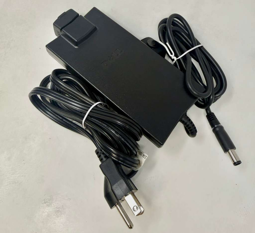 Dell 90W Laptop Power Supply DA90PE1-00 AC Adapter Charger
