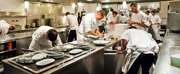 xkitchen-catering.jpg.pagespeed.ic.tgXrzcqXTB.jpg