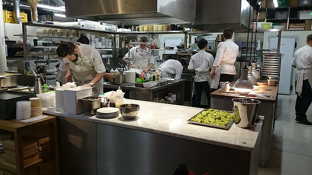 kitchen-1310290_1280.jpg