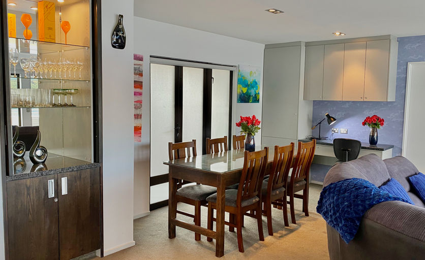 Dining Area.jpeg