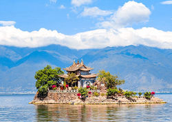 dali-erhai-lake-700-1