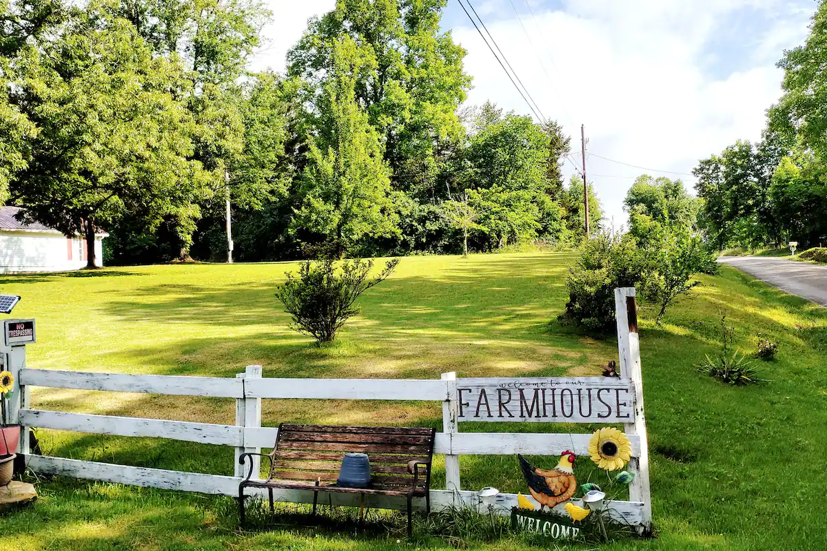 the old farmhouse - Copy.webp
