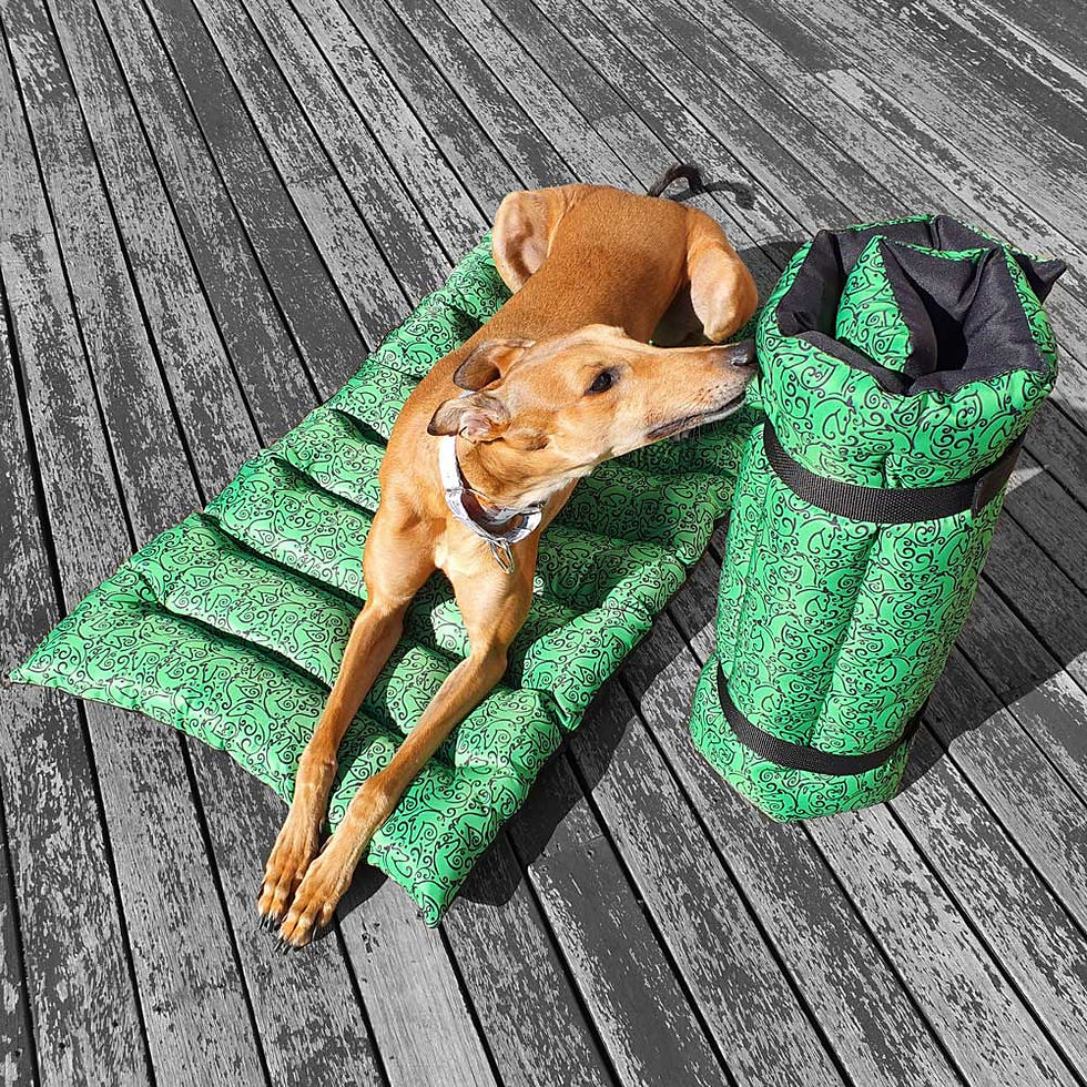 Thumbnail: Café Mat - Green Swirl
