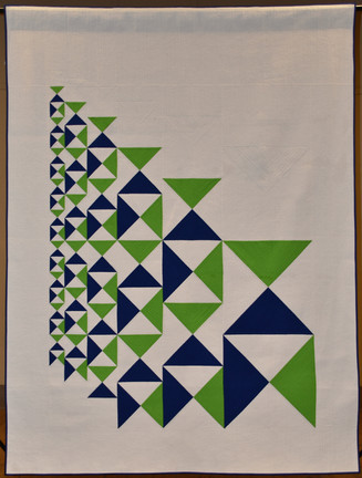 Best Use of Negative Space - MID-CENTURY MOD/MODERN QUILT COMPETITION