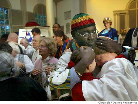 Eager couples line up early, gain Massachusetts licenses / 'S.F. isn't there yet,' groom boasts