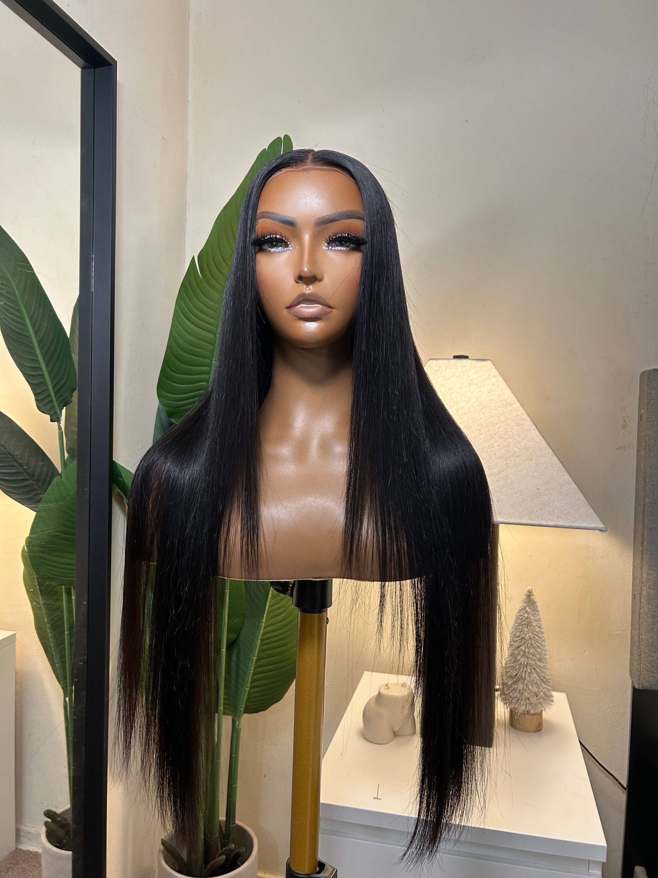 Used HD glueless lace front wig 