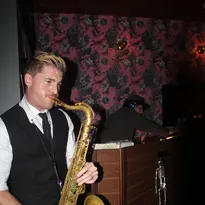 Live saxophone performance at luxury Los Angeles wedding reception