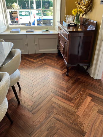 Morado Engineered Wood - Herringbone