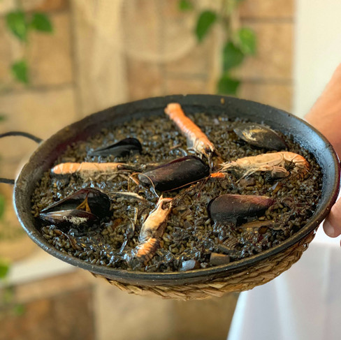 Black rice paella, Costa Brava Itinerary 