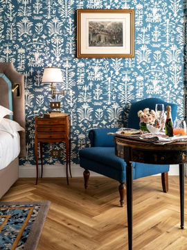 Located in Madrid, a 17-minute walk from Thyssen-Bornemisza Museum, Relais & Châteaux Hotel Orfila has accommodations with a garden, private parking, a terrace and a restaurant. With a bar, the 5-star hotel has air-conditioned rooms with free WiFi, each with a private bathroom. The property provides room service, a 24-hour front desk and currency exchange for guests.