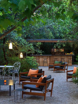 Featuring a terrace, a restaurant as well as a bar, Alma Barcelona GL is located in the center of Barcelona, a few steps from Passeig de Gracia. This 5-star hotel offers an ATM and a concierge service. The property provides a 24-hour front desk, airport transportation, room service and free WiFi throughout the property.

The hotel will provide guests with air-conditioned rooms offering a desk, a coffee machine, a minibar, a safety deposit box, a flat-screen TV and a private bathroom with a shower. At Alma Barcelona GL every room includes bed linen and towels.
