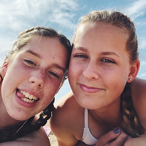 1CC4BD5A-B8F4-4952-BFED-41DF76F1F8D4_Ori