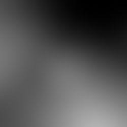 immagine evocativa. Cielo notturno con luna nascosta dalle nuvole illuminata da