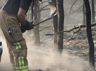 Fire service urges extra precautions during hot weather