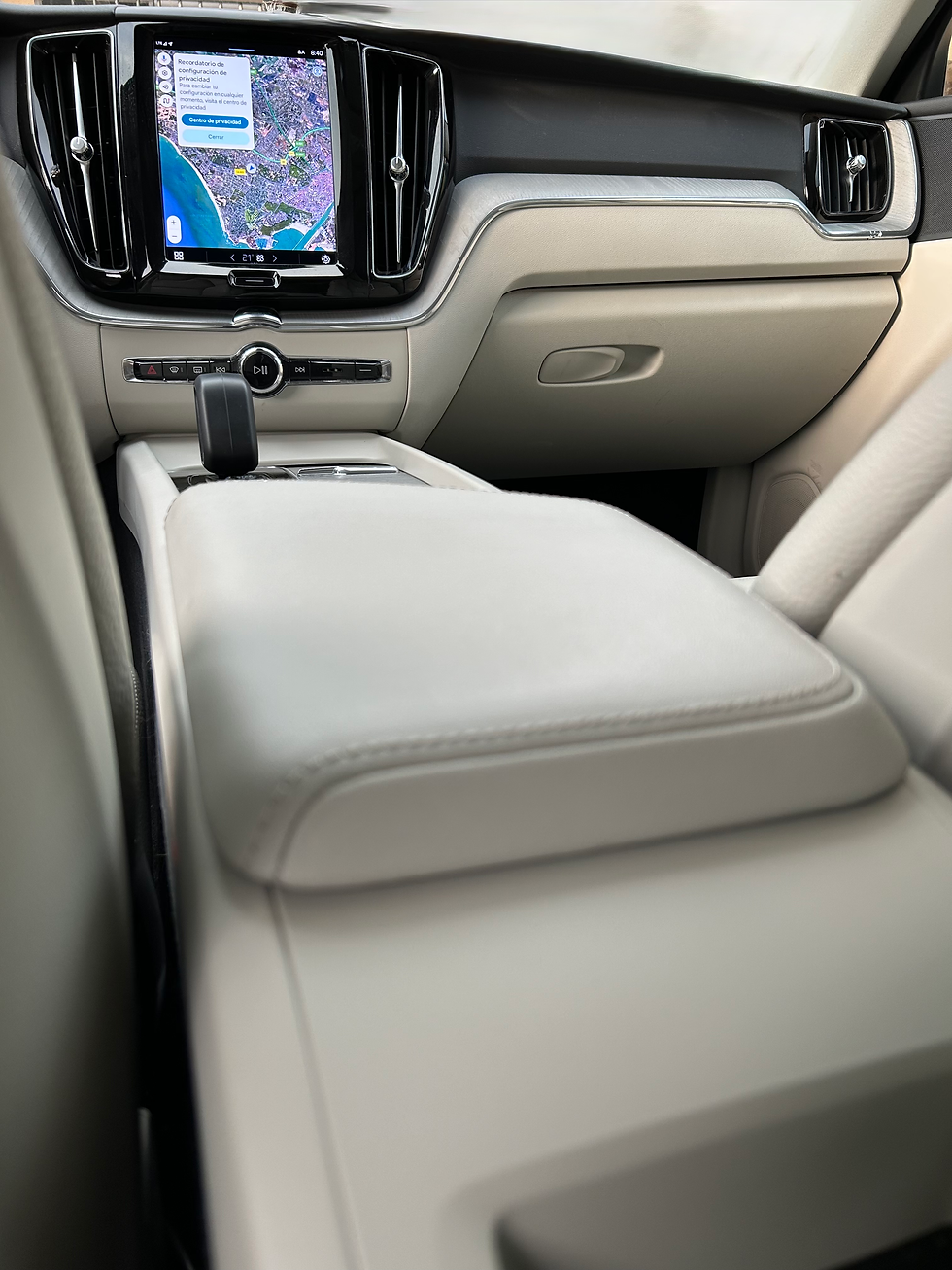 Miniatura: Volvo XC60 B4 D Core Auto 197cv 69.800km