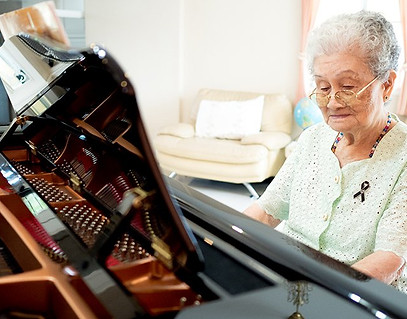 MusicAndTheMindDementaiTherapy.jpg