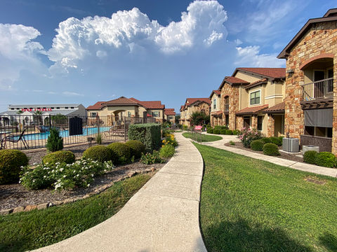 Rio Verde Lawn.jpg