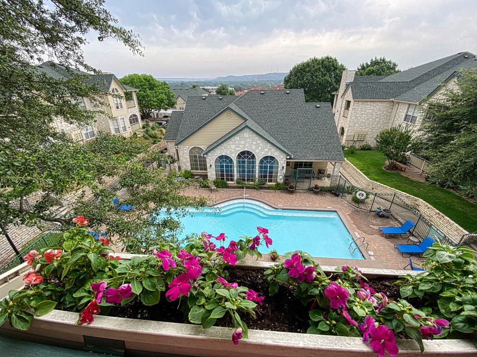 River Hills Flower Pool.jpg