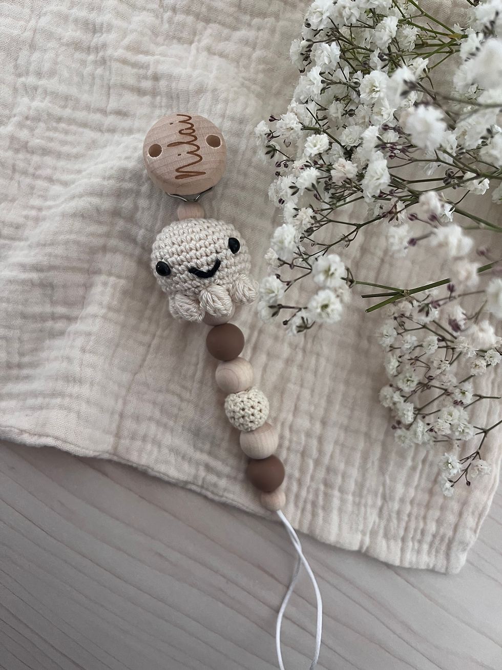 Schnullerkette personalisiert - Häkeltier Qualle