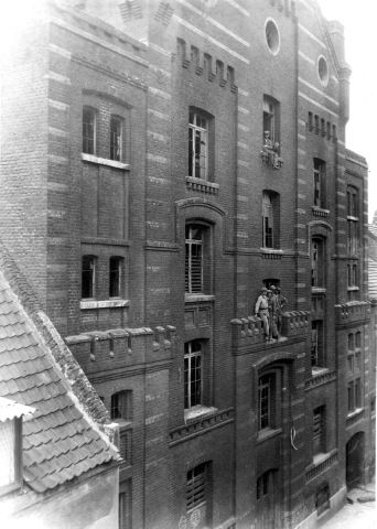 Cite Ouvriere.jpg