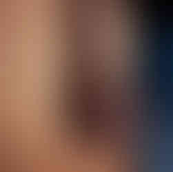 Zlatý náramek Lillian Vassago