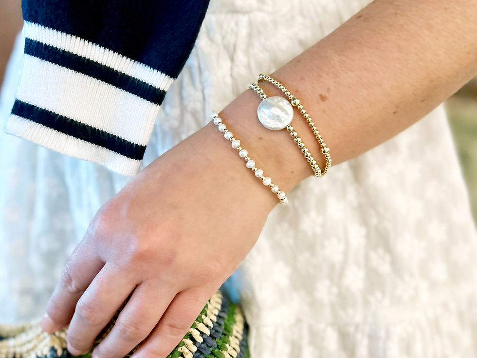 Thumbnail: Elley Stretchy Stackable Pearl Bracelet