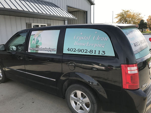 Crystal Clean Housekeeping, Lincoln NE, maid, cleaning services, green cleaning, carpet cleaning