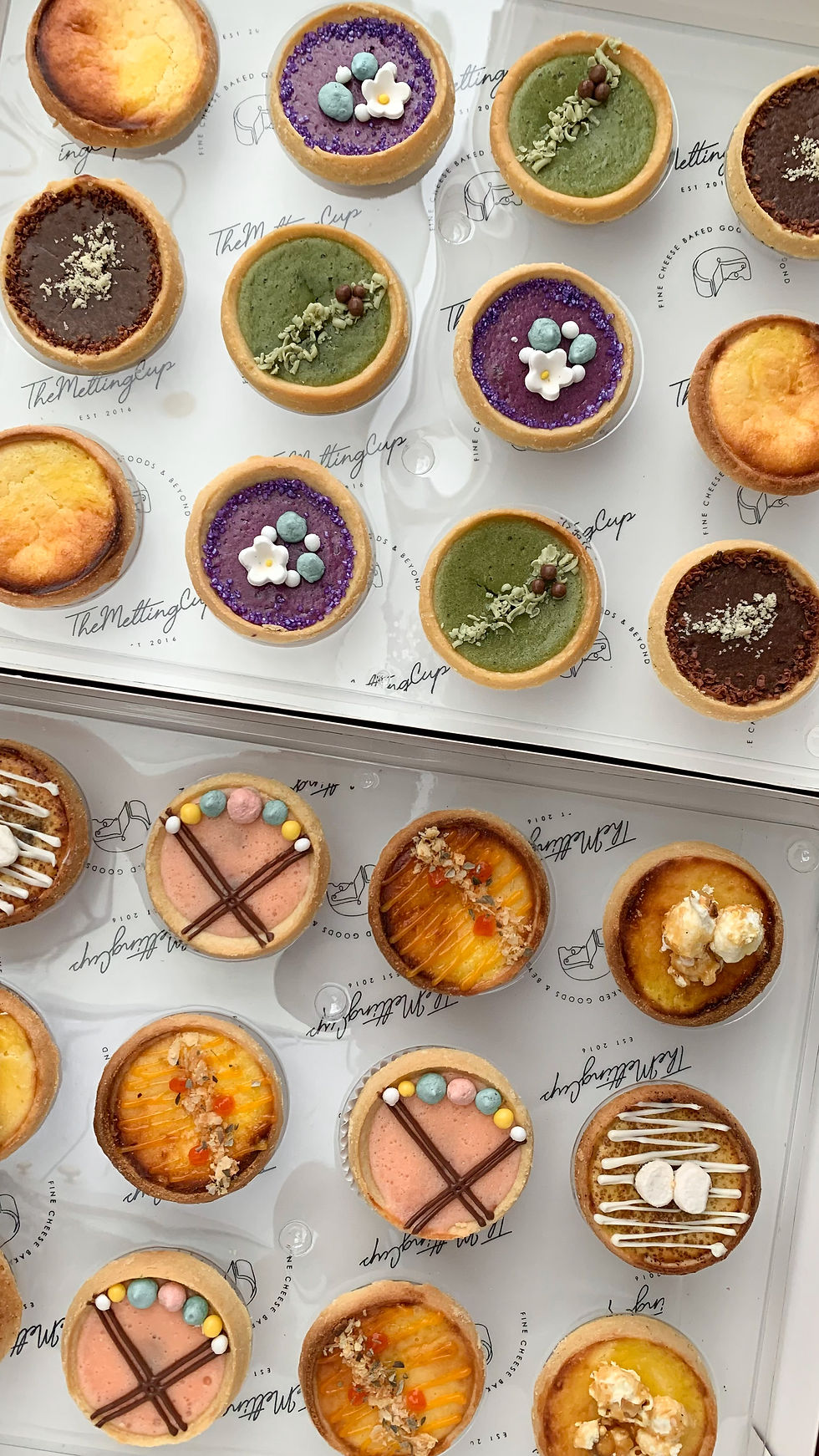 Thumbnail: Box of 12