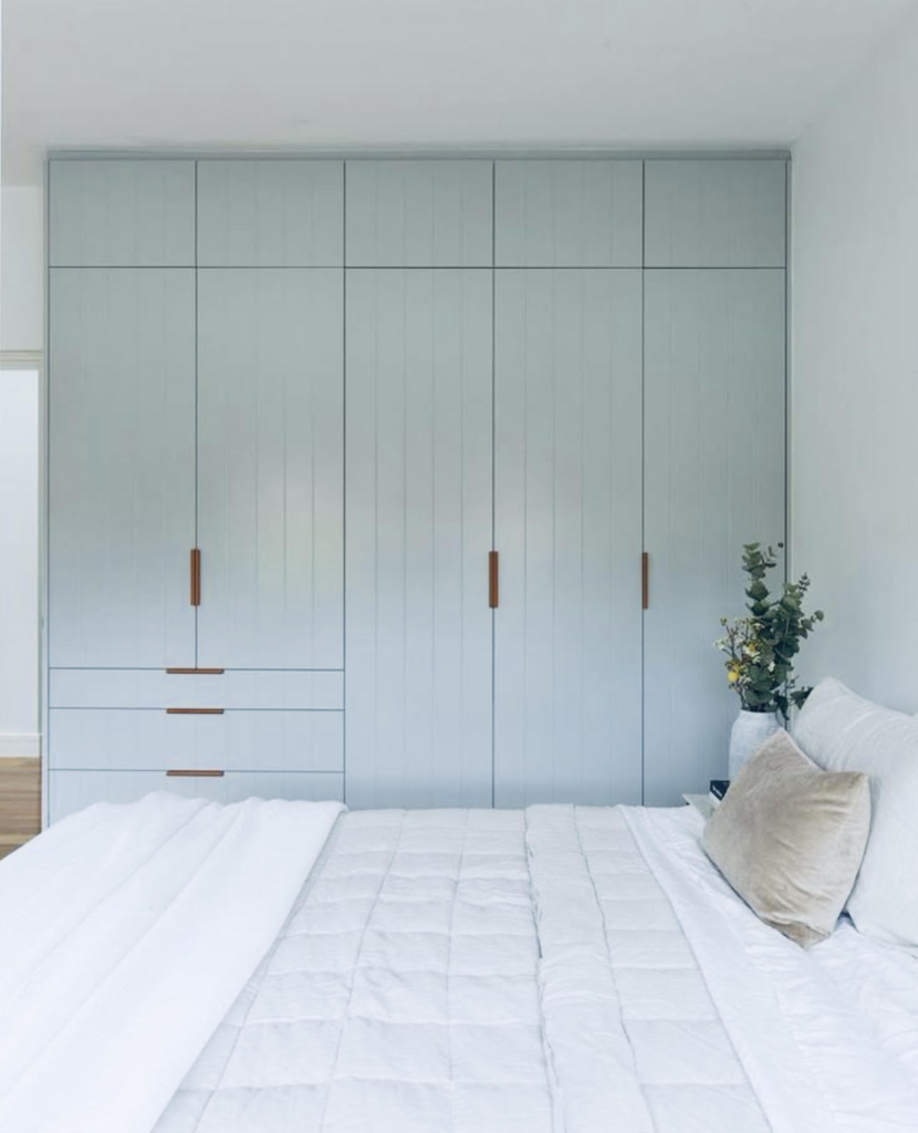 custom wardrobes melbourne by Robes Collective