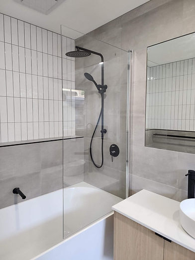 Mono bath shower screen by melbourne shower screens online - clear glass