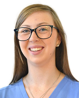 Alyssa dental assistant at Nash orthodontists melbourne