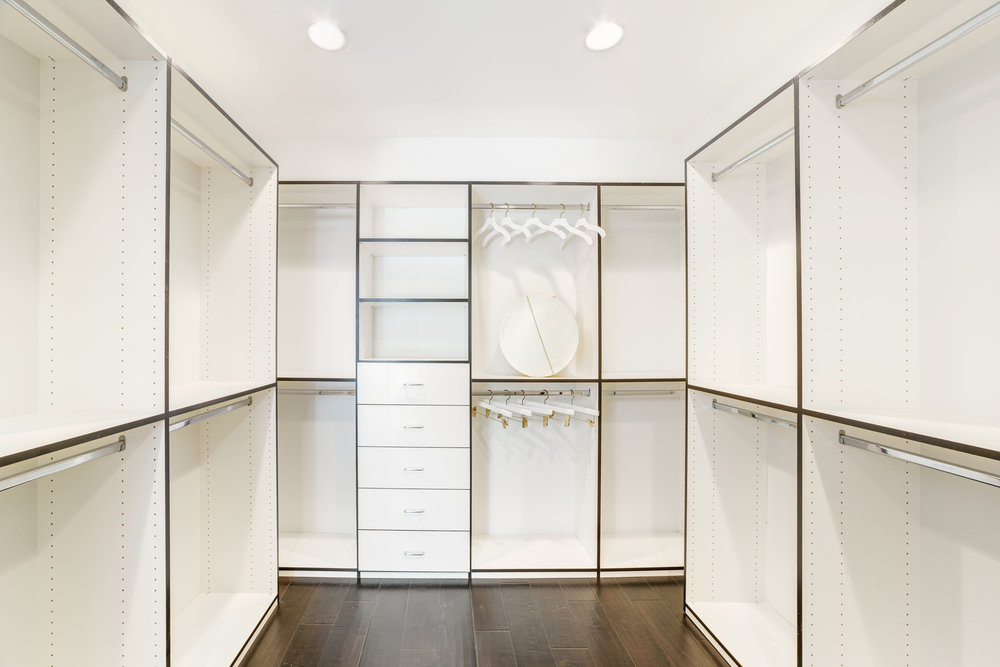 Average Walk In Robe Size How to Measure Up A Walk In Wardrobe | Versa Robes Melbourne
