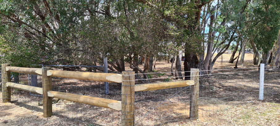 post & rail rural fencing contractors in mandurah