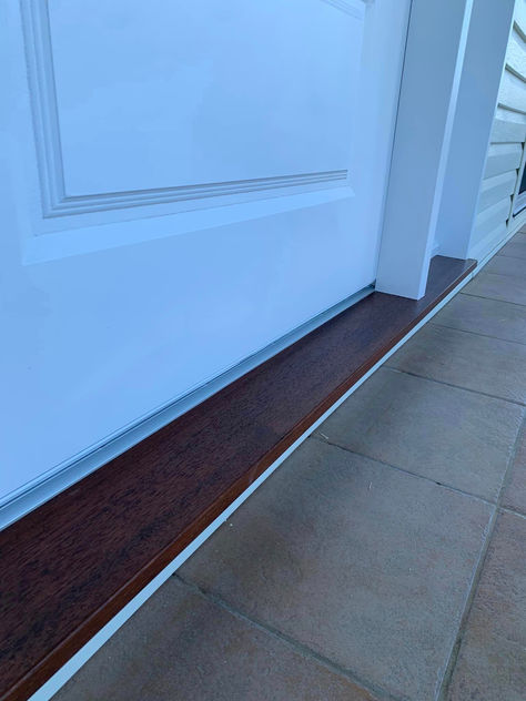 front door detail by gold coast painters