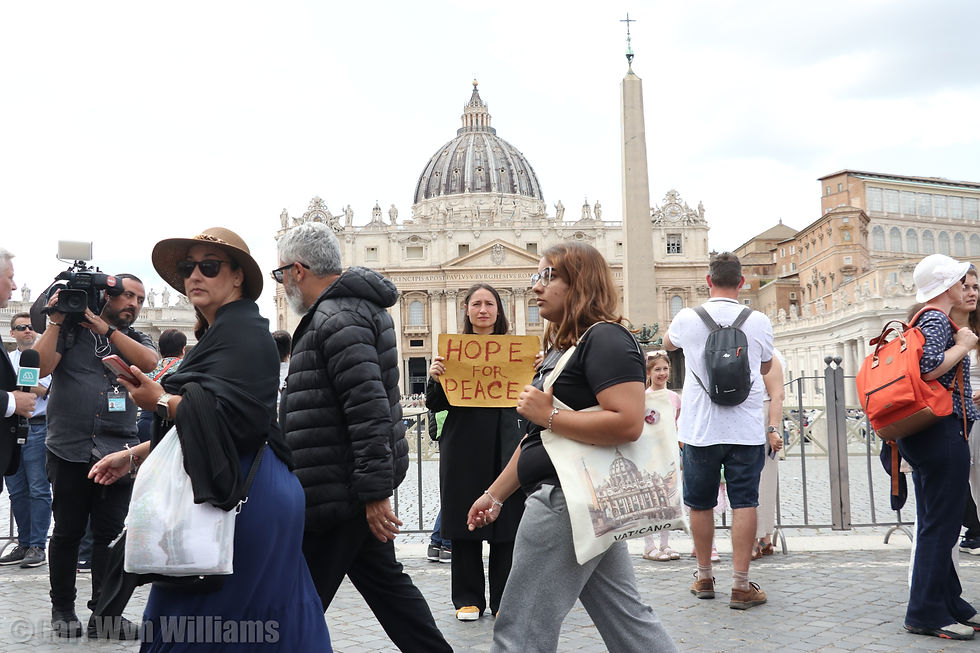 Hope For Peace via Italy | 26.04.2025