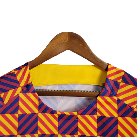 Miniatura: Camisa Barcelona Treino 23/24 - Torcedor Nike Masculina - Laranja