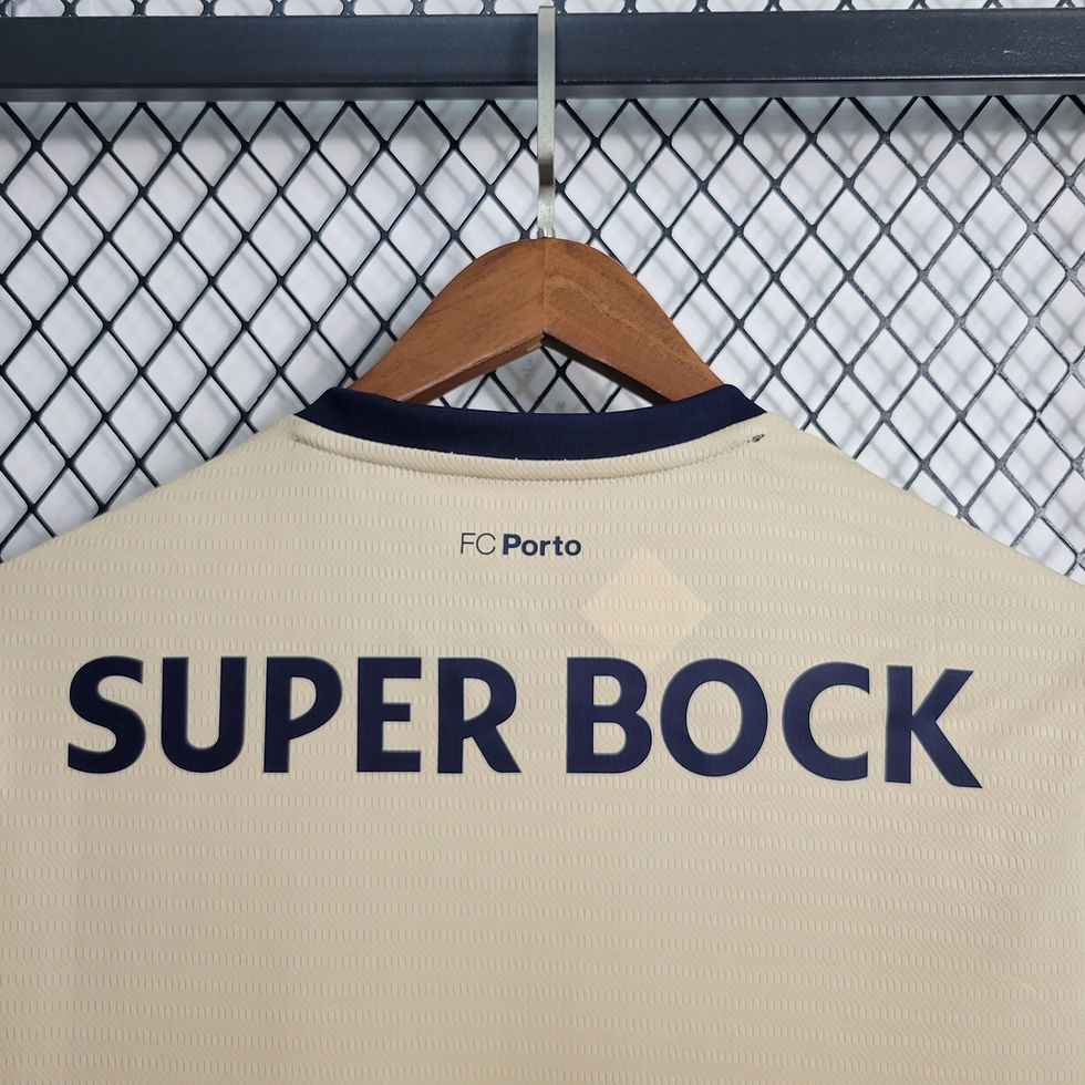 Miniatura: Camisa Porto Away 23/24 - Torcedor New Balance Masculina - Bege