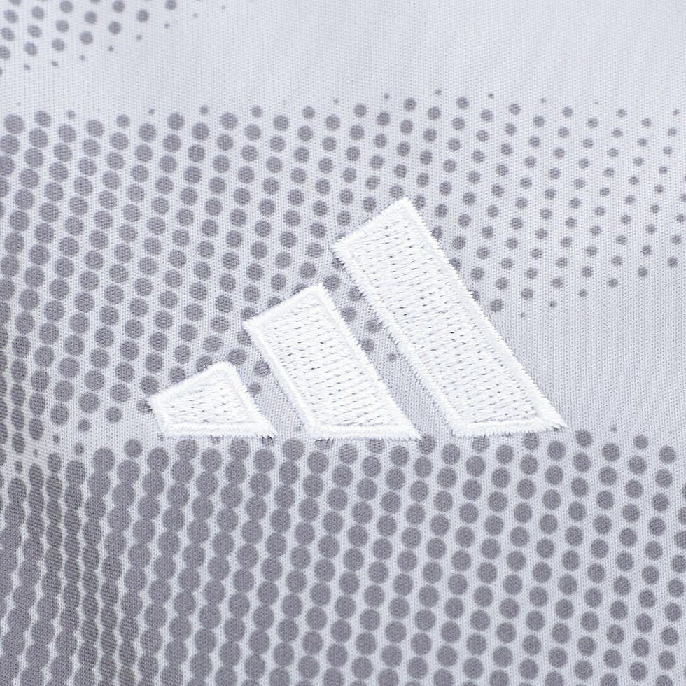 Miniatura: Camisa Internacional III 24/25 - Torcedor Adidas Feminina - Cinza com detalhes e