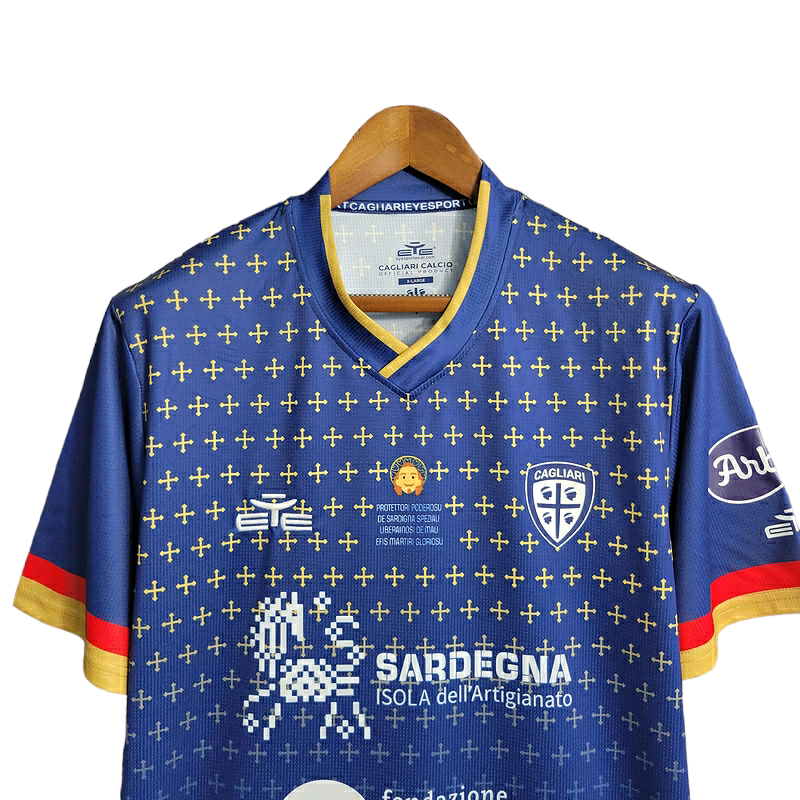 Miniatura: Camisa Cagliari Edição Especial 23/24 - Torcedor Eye Masculina - Azul com detalh