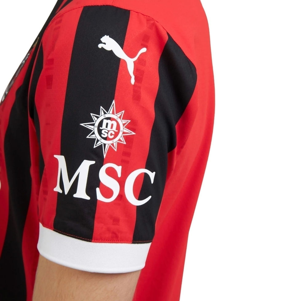Miniatura: Camisa AC Milan I 24/25 - Torcedor Puma Masculina - Vermelha e preta com detalhe