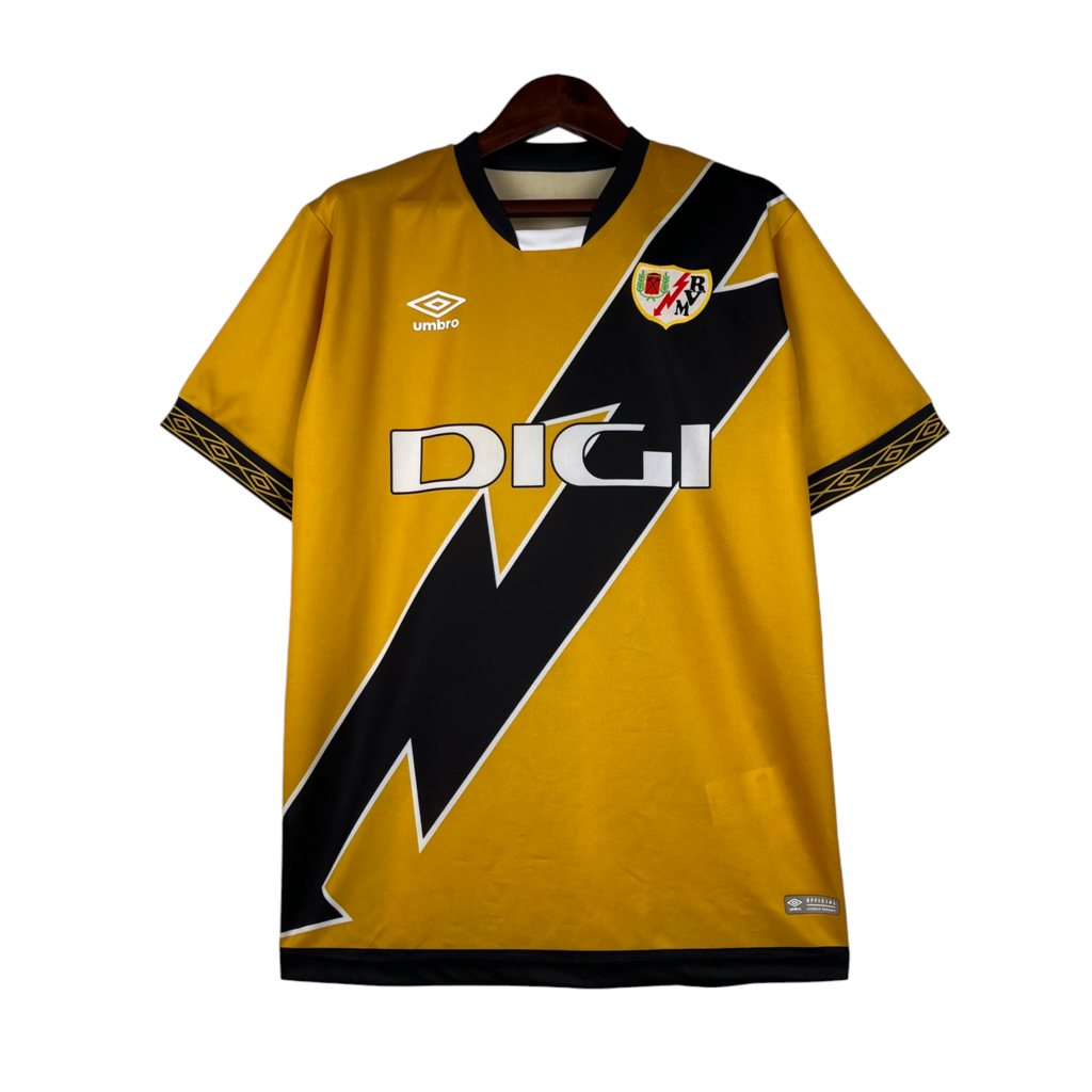 Camisa Rayo Vallecano III 23/24 - Torcedor Umbro Masculina - Dourado com detalhe