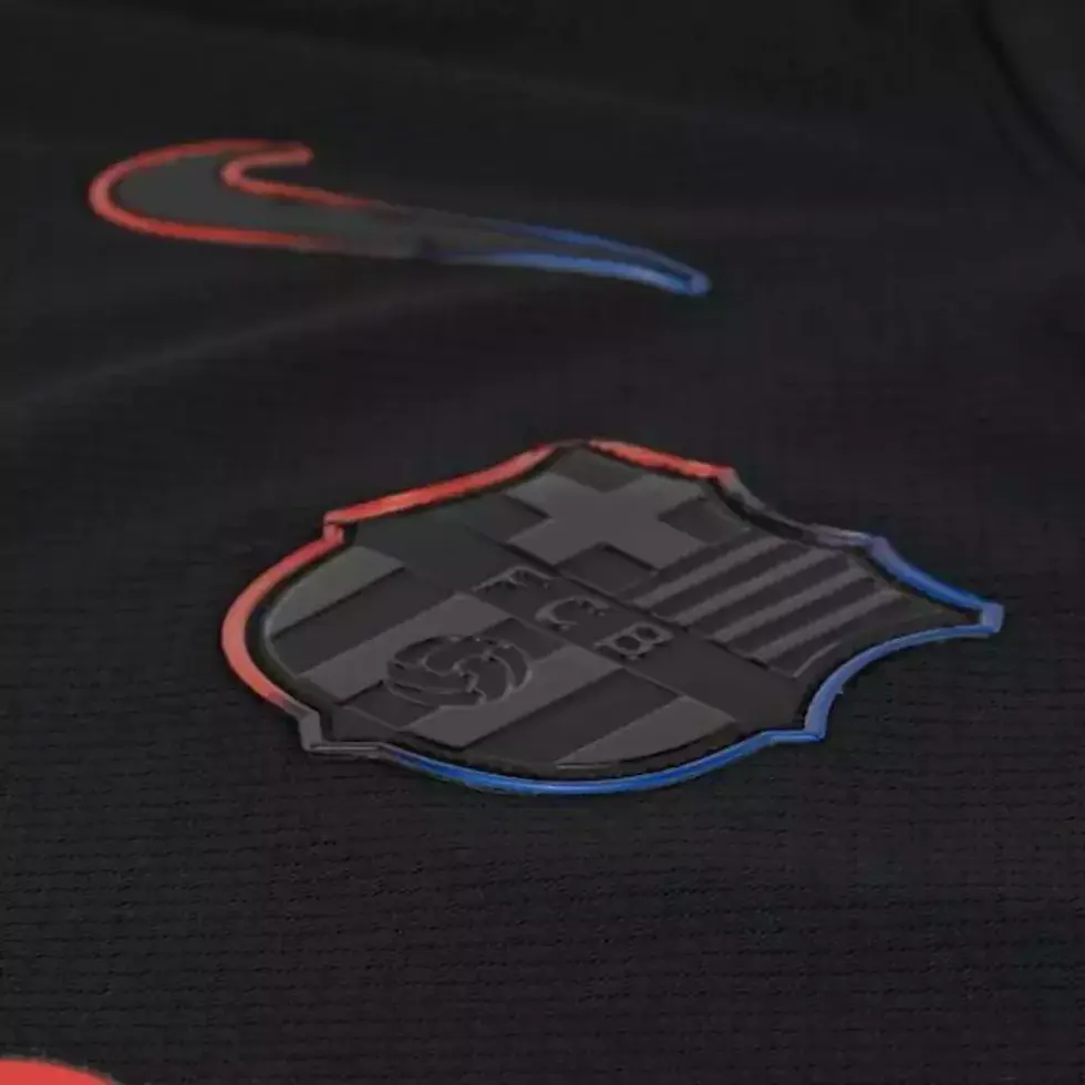 Miniatura: Camisa Barcelona II 24/25 - Torcedor Nike Feminina - Preta com detalhes em azul 