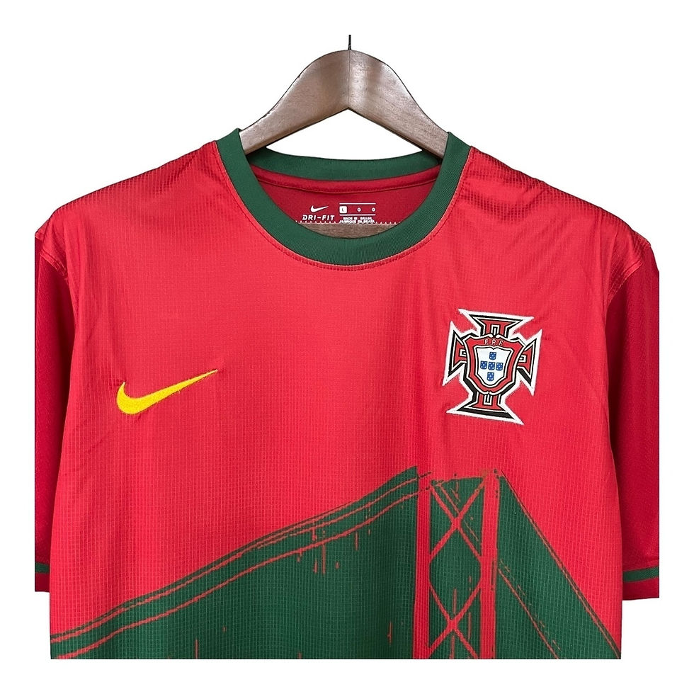 Miniatura: Camisa Seleção de Portugal I 23/24 - Torcedor Masculina - Vermelha com detalhes
