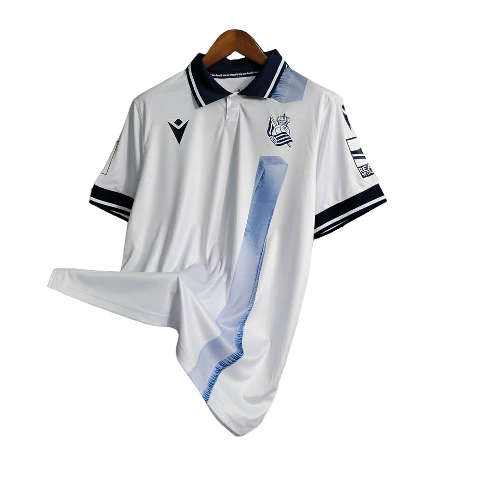 Miniatura: Camisa Real Sociedad III 23/24 - Torcedor Macron Masculina - Branca com detalhes