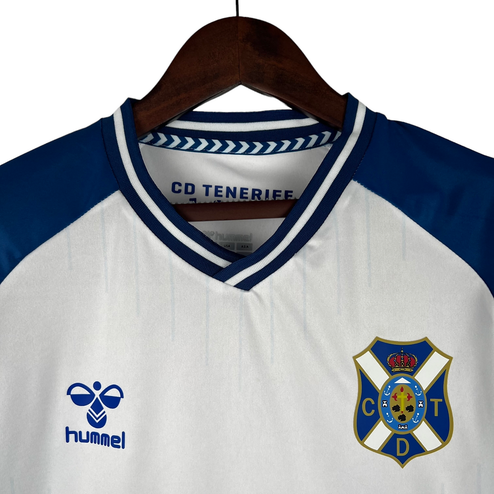 Miniatura: Camisa Tenerife I 23/24 - Torcedor Hummel Masculina - Branca com detalhes em azu